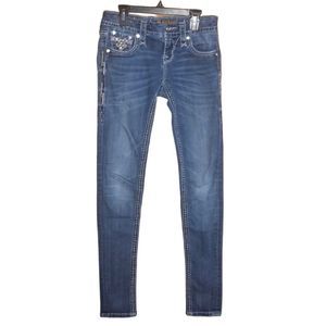 🎉H/P🥳11/17 BEST IN JEANS POSH PARTY👖 •ROCK REVIVAL•BETTY SKINNY JEANS SIZE 24